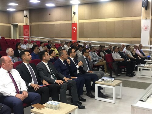 KAYMAKAM GÖZE, ROMAN VATANDAŞLARA YÖNELİK İLİMİZ 1. AŞAMA EYLEM PLANI TOPLANTISINA KATILDI